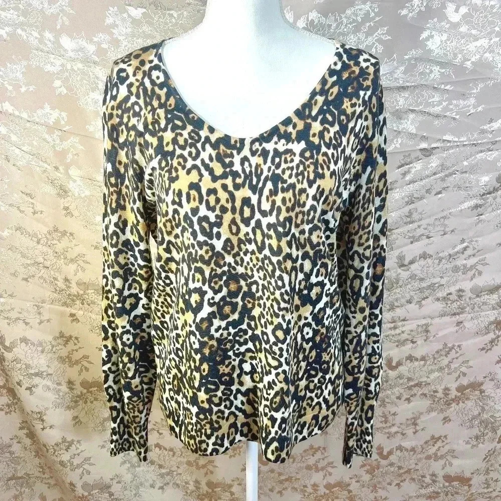 Talbots Merino Wool Leopard Print V Neck Sweater Size L